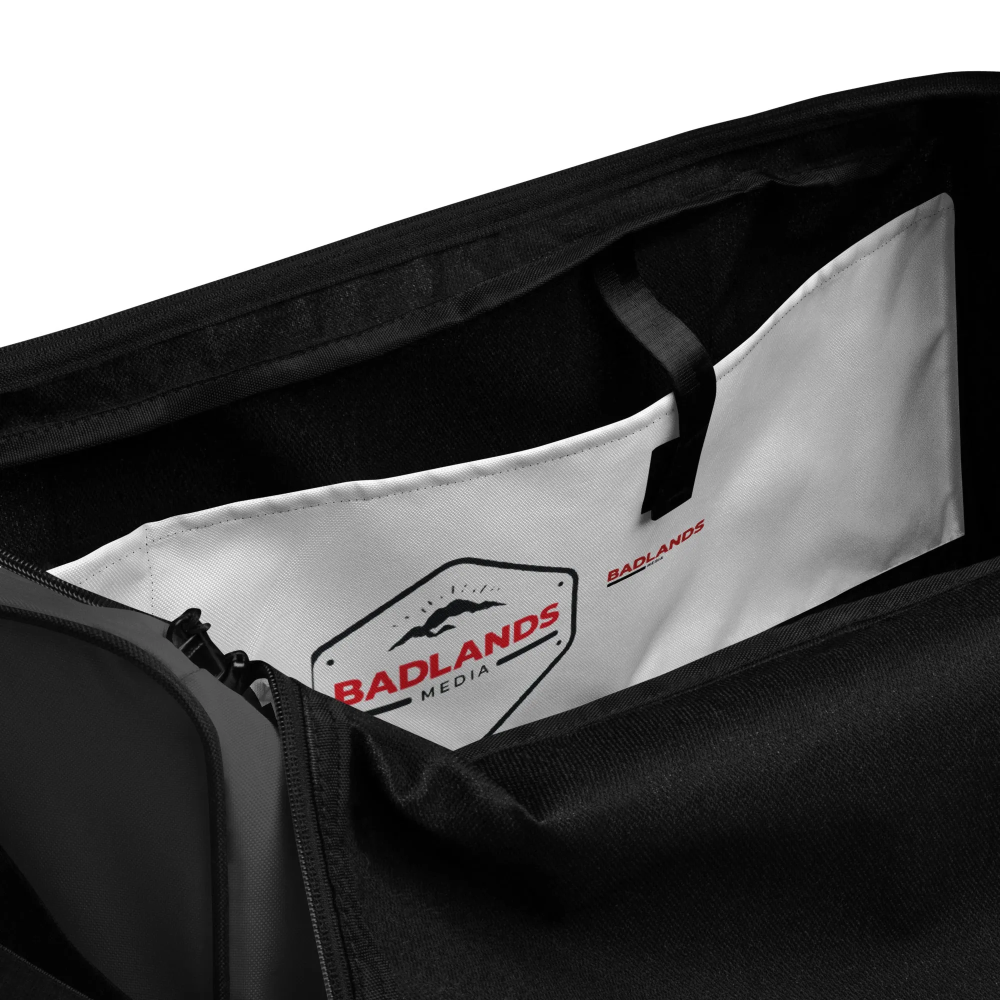 Badlands Extra Large Duffle Bag in charcoal