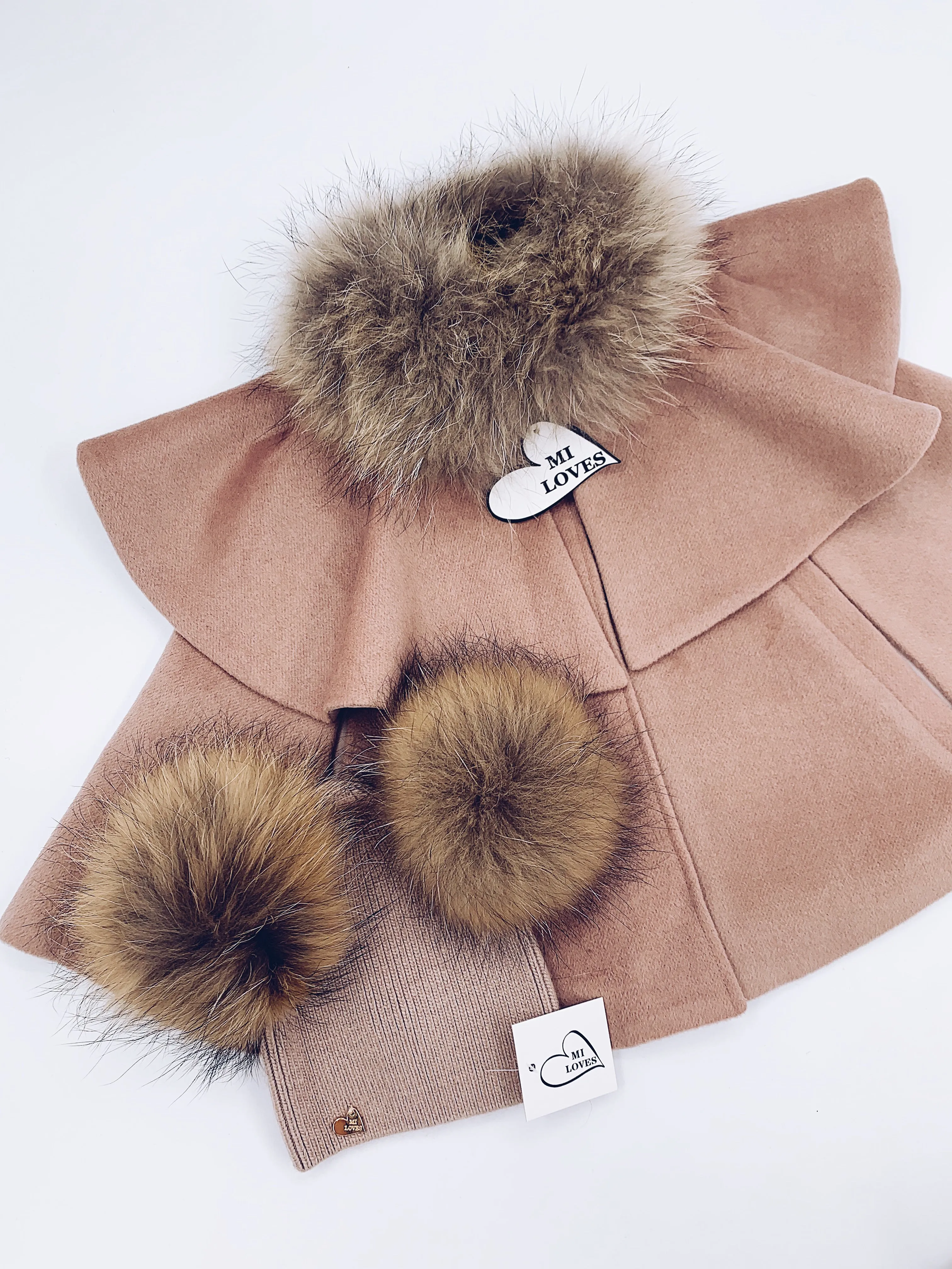 CAPPUCCINO MI LOVES SIGNATURE LUXURIOUS CASHMERE CAPE WITH RACOON FUR TRIM!!