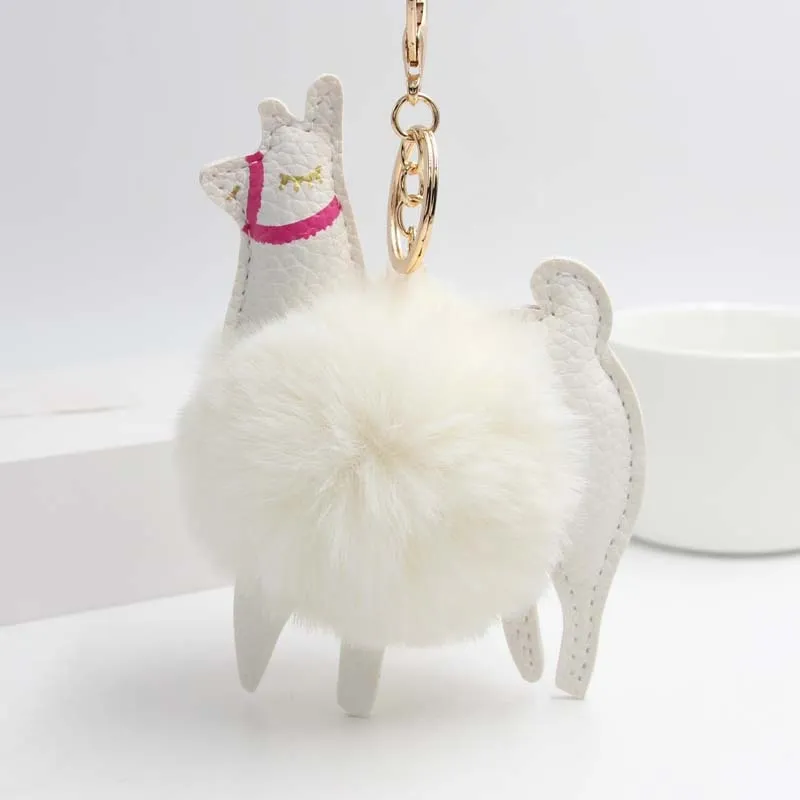 Cute Keychain with Pompom - Llama shape