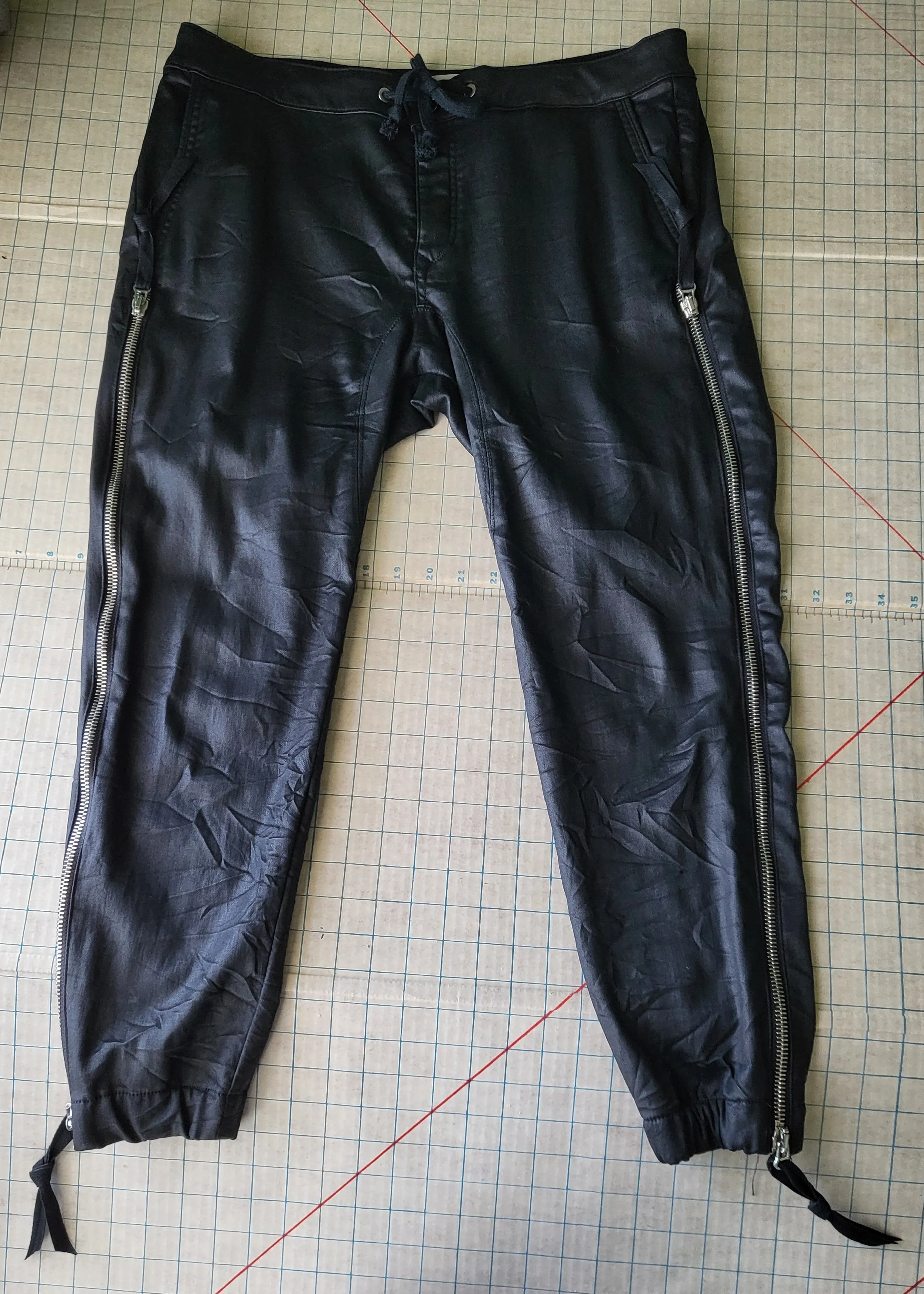 DL1961 Waxed Cotton Joggers