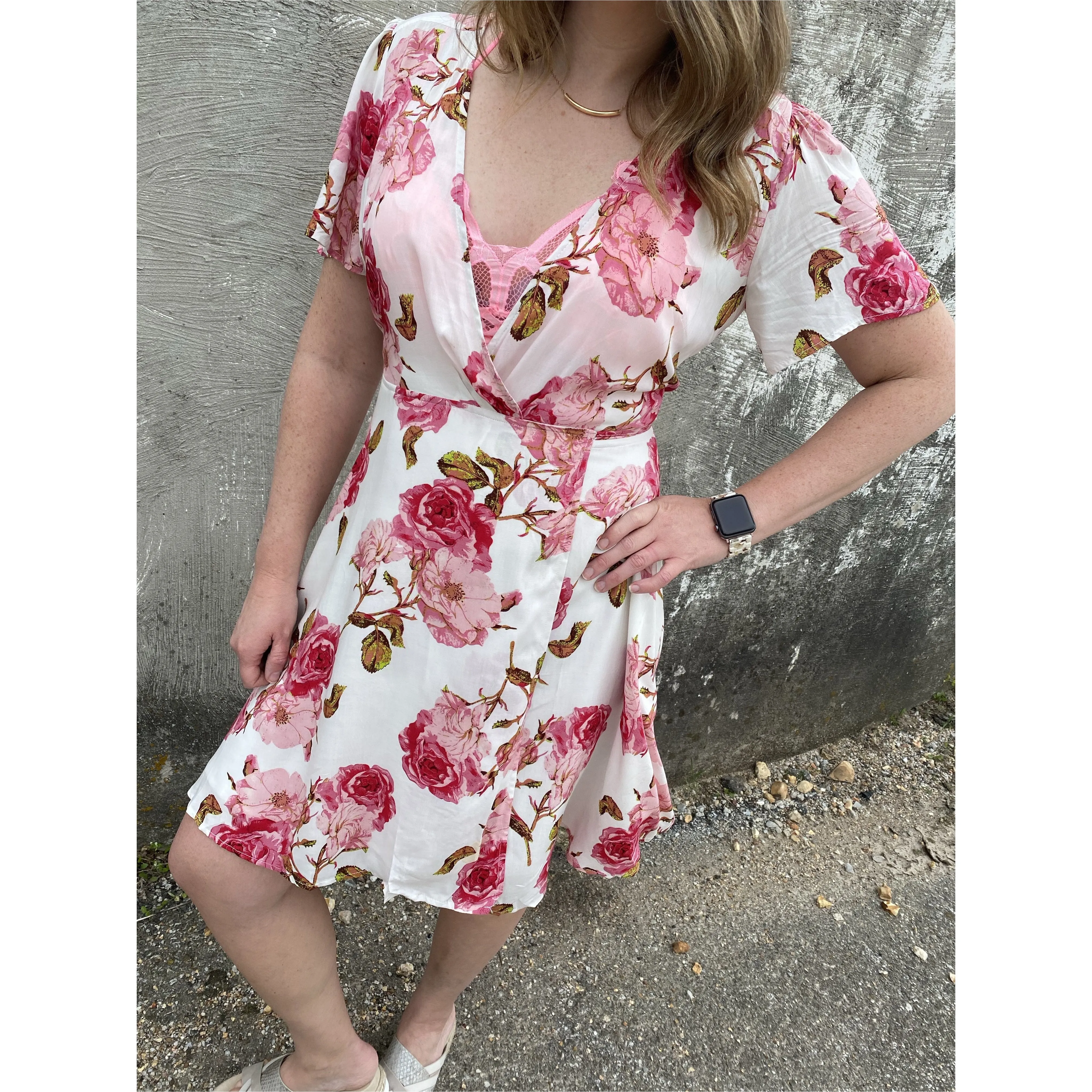 {{Floral}} Print Dress