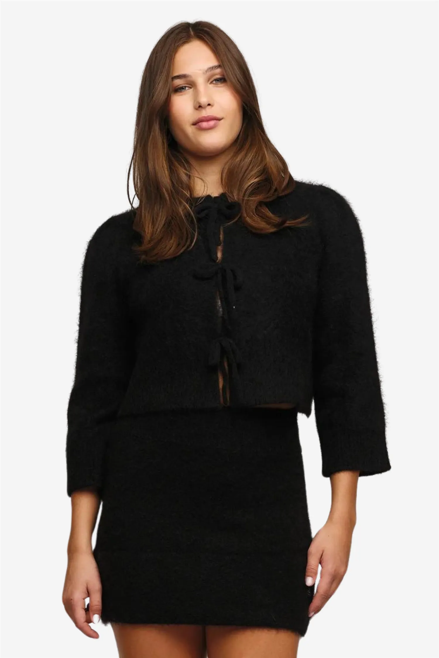 Ivy Chunky Cardigan Black