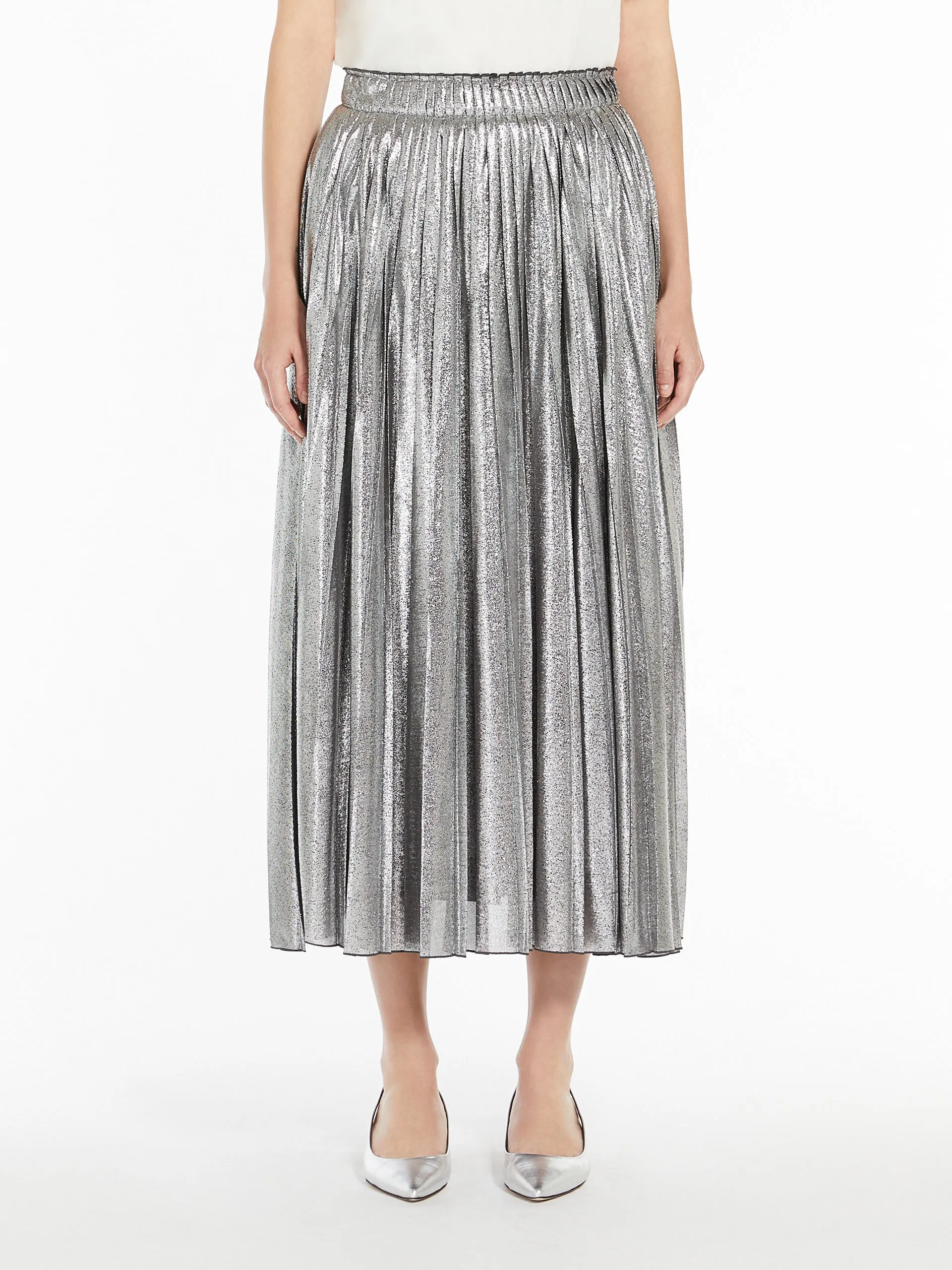 Long skirt in metallic georgette