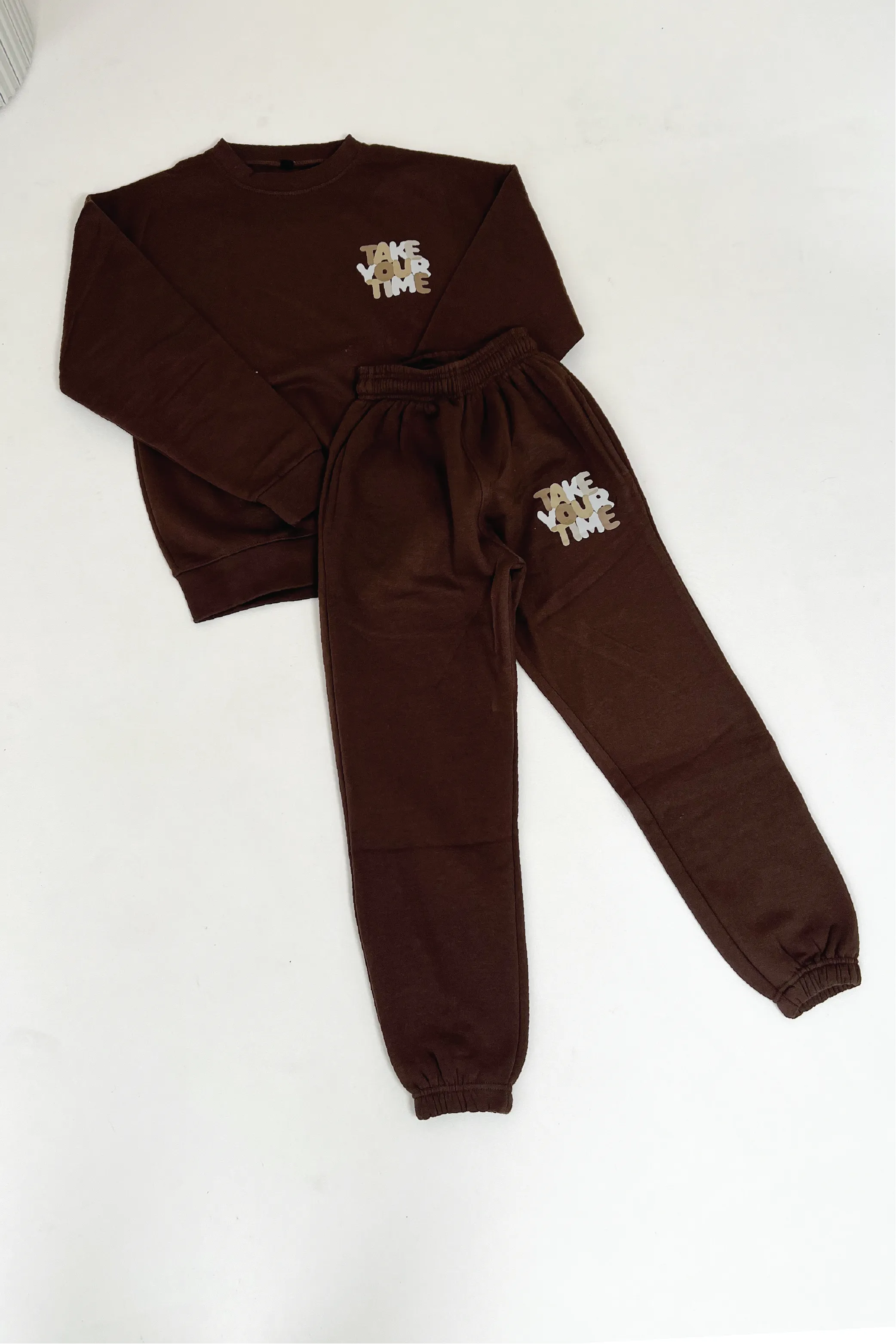 Mini chocolate take your time oversized sweater loungewear set