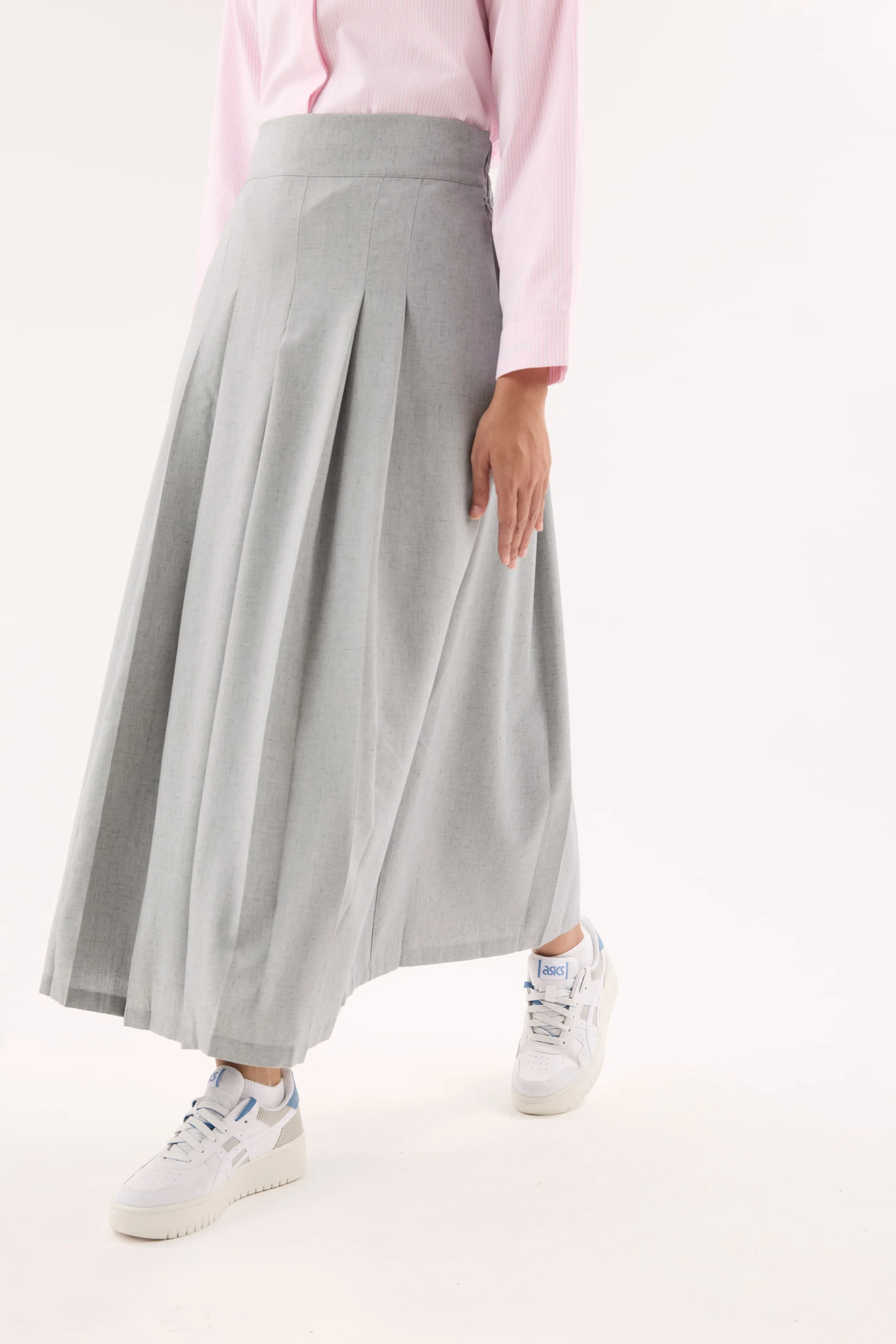 Nelly Grey Pleated Skirt