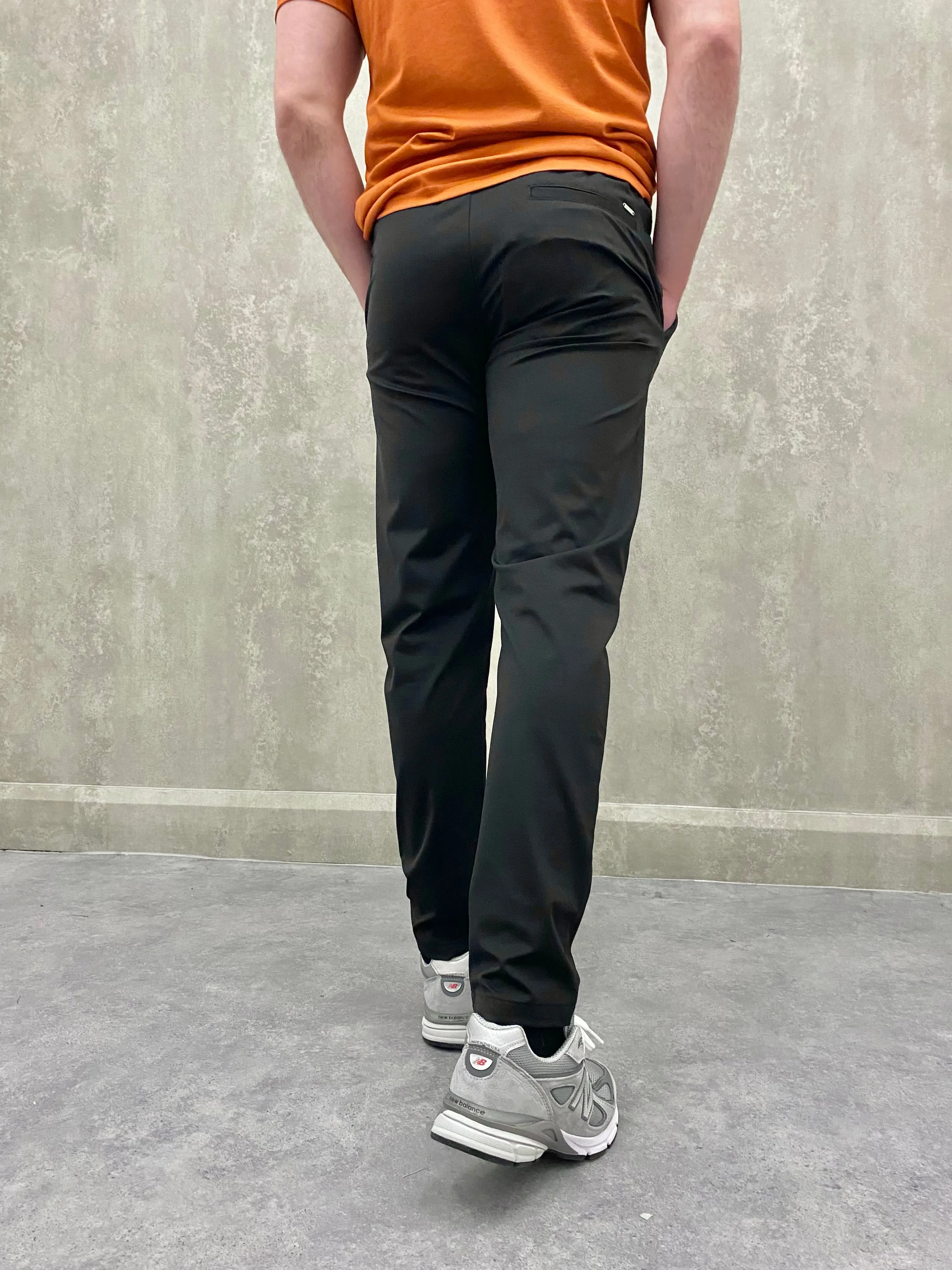 Premium Jogger - Black