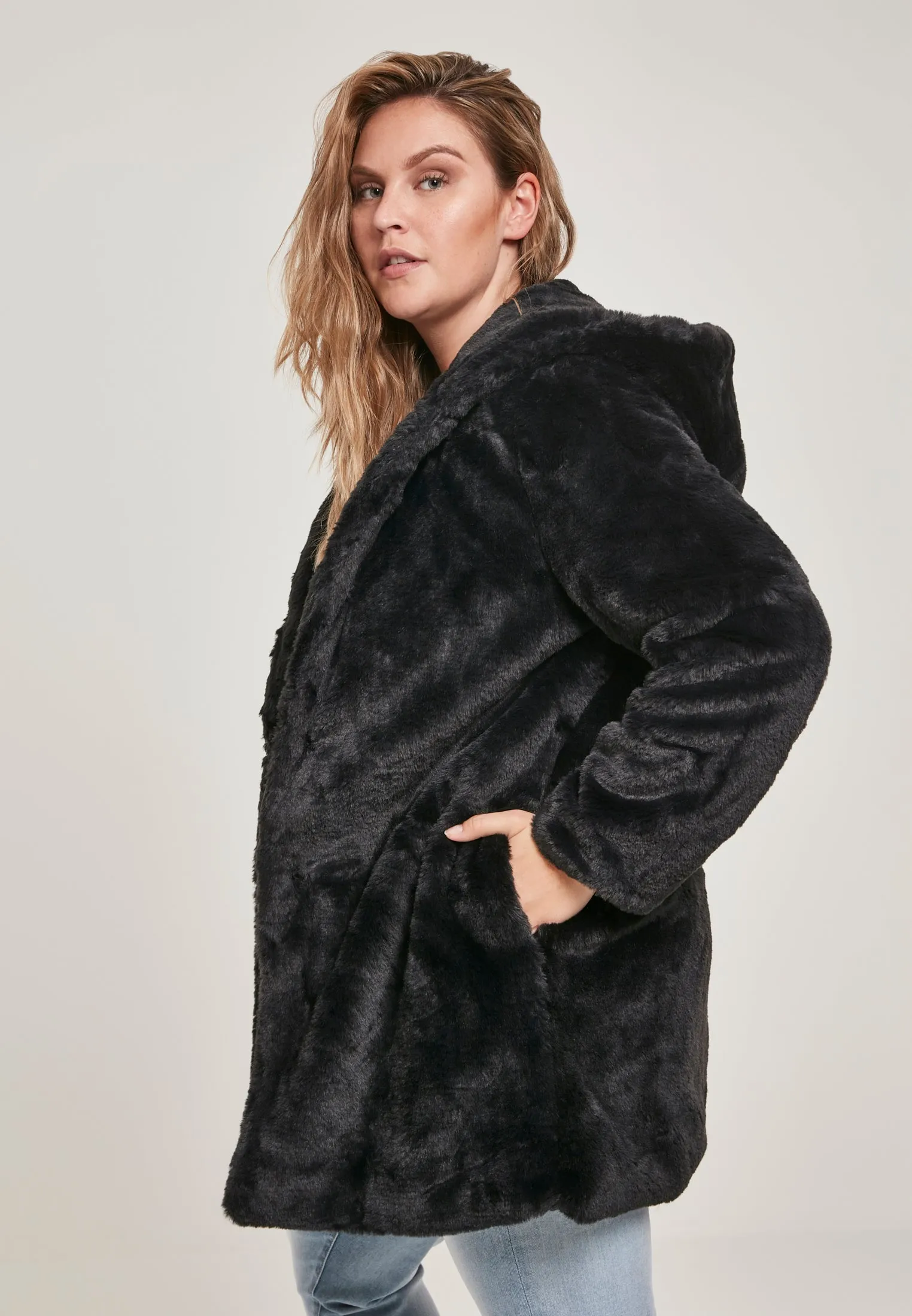 UC Hooded Teddy Coat