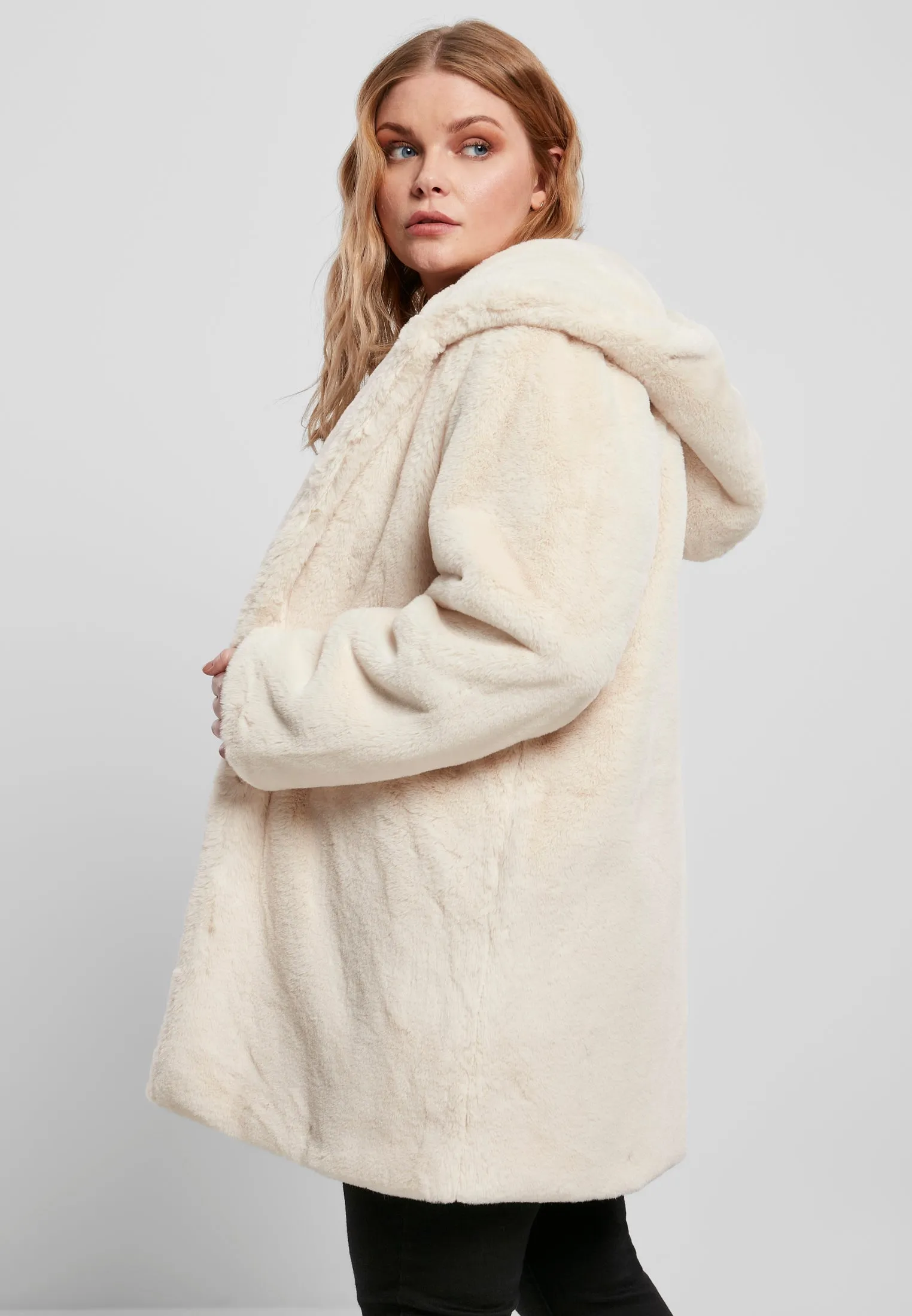 UC Hooded Teddy Coat